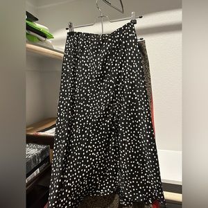small MIDI , polkadot skirt,